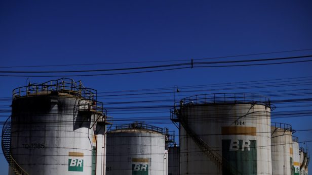 Acordo de R$ 20 bilhões da Petrobras: é bom para as ações? E os dividendos? Acordo de R$ 20 bilhões da Petrobras: é bom para as ações? E os dividendos?